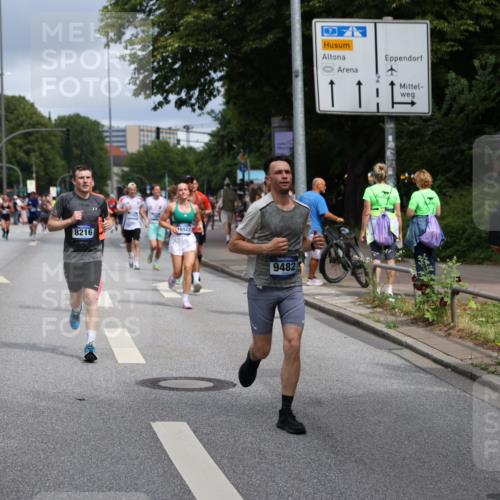 29.06.2025 - hella hamburg halbmarathon Yannick Fuchs http://msf.ph/oto/8179442 29.06.2025 10:42:43 20KM 1086, 1163, 1176, 1537, 1884, 1914, 2442, 3213, 4711, 5421, 6081, 6377, 6923, 7367, 8216, 8889, 8916, 9482, 9638, 9770, 10000, 11467, 12149, 12747, 12840, 13570, 13614, 14192, 14511, 14814, 14990, 15573, 15590, 15629, 15917, 15981, 16094, 16269, 16414, 16766, 17007, 17127, 18251, 18815, 18923, 19198 meine-sportfotos.de
