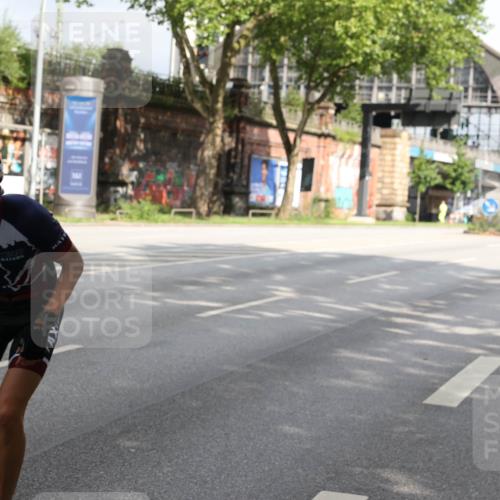 29.06.2025 - hella hamburg halbmarathon Yannick Fuchs http://msf.ph/oto/8179451 29.06.2025 09:07:26 20KM  meine-sportfotos.de