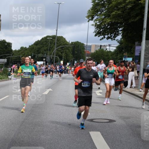 29.06.2025 - hella hamburg halbmarathon Yannick Fuchs http://msf.ph/oto/8179572 29.06.2025 10:42:44 20KM 1086, 1163, 1176, 1537, 1884, 1892, 1914, 2442, 3213, 4711, 5421, 6377, 6923, 7367, 8216, 8889, 8916, 9482, 9638, 9770, 10000, 11467, 12149, 12534, 12747, 12840, 13614, 14192, 14511, 14814, 14990, 15573, 15590, 15917, 15981, 16094, 16269, 16414, 16766, 17007, 17127, 18251, 18815, 18923, 19198 meine-sportfotos.de