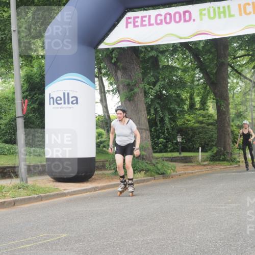 29.06.2025 - hella hamburg halbmarathon KatJ http://msf.ph/oto/8179575 29.06.2025 09:22:23 Zwischen KM18-KM19  meine-sportfotos.de