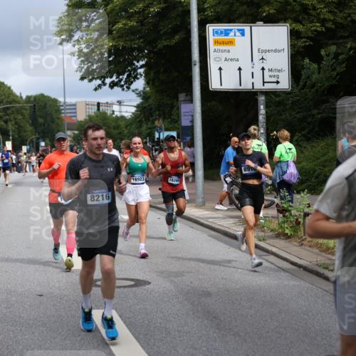 29.06.2025 - hella hamburg halbmarathon Yannick Fuchs http://msf.ph/oto/8179599 29.06.2025 10:42:44 20KM 1086, 1163, 1176, 1537, 1884, 1892, 1914, 2442, 3213, 4711, 5421, 6377, 6923, 7367, 8216, 8889, 8916, 9482, 9638, 9770, 10000, 11467, 12149, 12534, 12747, 12840, 13614, 14192, 14511, 14814, 14990, 15573, 15590, 15917, 15981, 16094, 16269, 16414, 16766, 17007, 17127, 18251, 18815, 18923, 19198 meine-sportfotos.de