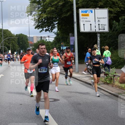 29.06.2025 - hella hamburg halbmarathon Yannick Fuchs http://msf.ph/oto/8179603 29.06.2025 10:42:44 20KM 1086, 1163, 1176, 1537, 1884, 1892, 1914, 2442, 3213, 4711, 5421, 6377, 6923, 7367, 8216, 8889, 8916, 9482, 9638, 9770, 10000, 11467, 12149, 12534, 12747, 12840, 13614, 14192, 14511, 14814, 14990, 15573, 15590, 15917, 15981, 16094, 16269, 16414, 16766, 17007, 17127, 18251, 18815, 18923, 19198 meine-sportfotos.de