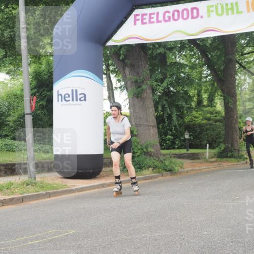 29.06.2025 - hella hamburg halbmarathon KatJ http://msf.ph/oto/8179614 29.06.2025 09:22:23 Zwischen KM18-KM19  meine-sportfotos.de