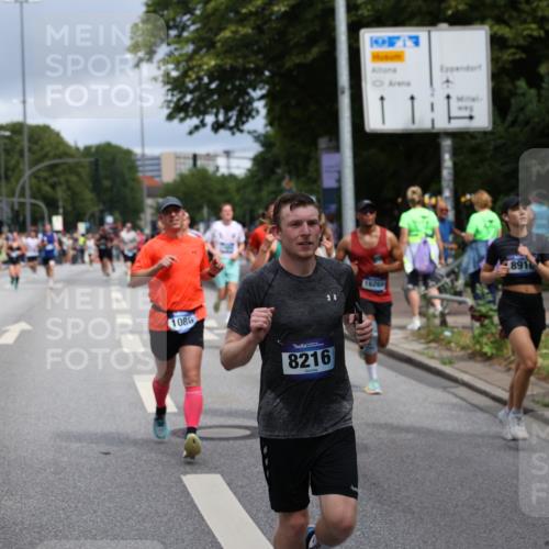 29.06.2025 - hella hamburg halbmarathon Yannick Fuchs http://msf.ph/oto/8179688 29.06.2025 10:42:45 20KM 1086, 1163, 1176, 1537, 1884, 1892, 1914, 2442, 3213, 4711, 5421, 6377, 6923, 7367, 8216, 8889, 8916, 9482, 9638, 9770, 10000, 11467, 12149, 12534, 12747, 12840, 14192, 14511, 14814, 14990, 15573, 15917, 15981, 16094, 16269, 17007, 17127, 18251, 18815, 18923, 19198 meine-sportfotos.de