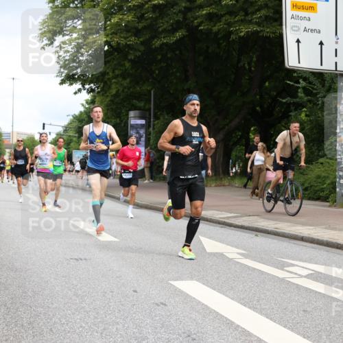 29.06.2025 - hella hamburg halbmarathon Yannick Fuchs http://msf.ph/oto/8179739 29.06.2025 10:28:33 20KM 1053, 1396, 1743, 1959, 2243, 2836, 4246, 5193, 8312, 9345, 10865, 11227, 12595, 13066, 13493, 13494, 13618, 14289, 14310, 14784, 15268, 15326, 15887, 16724, 16755, 17191, 17489, 17802, 18099, 18854, 18906 meine-sportfotos.de