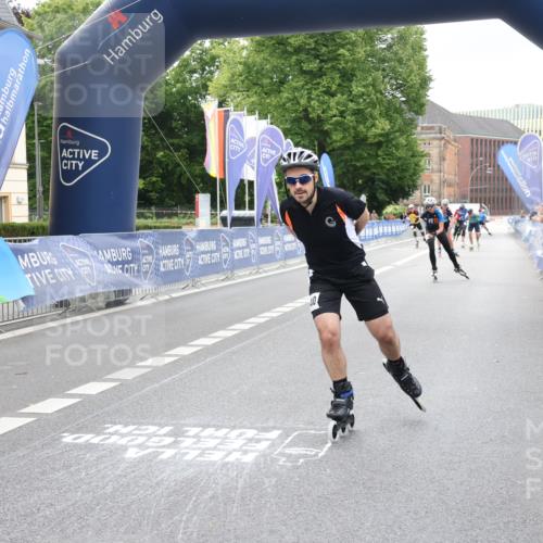 29.06.2025 - hella hamburg halbmarathon Strokosch-Dieckow http://msf.ph/oto/8179801 29.06.2025 09:21:28 Ziel 20072, 20108, 20111, 20144, 20302, 20366, 20400, 20540 meine-sportfotos.de