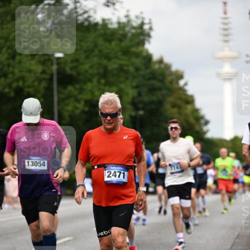 29.06.2025 - hella hamburg halbmarathon Dr. Thomas Lammeyer http://msf.ph/oto/8179826 29.06.2025 10:10:19 Kennedybrücke 1229, 1830, 1842, 1936, 2471, 2624, 3062, 4169, 4542, 5431, 6014, 7741, 8049, 8290, 8744, 8909, 9477, 9917, 10214, 10781 meine-sportfotos.de