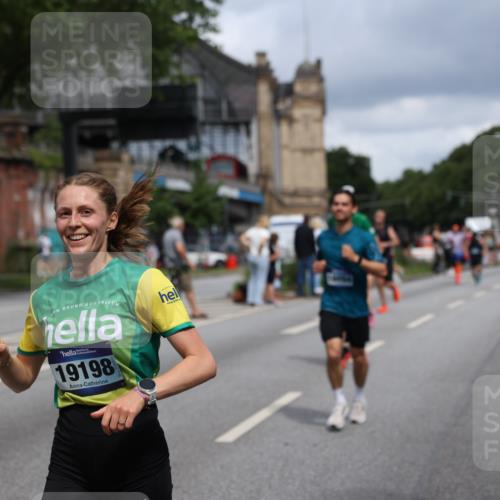 29.06.2025 - hella hamburg halbmarathon Yannick Fuchs http://msf.ph/oto/8179834 29.06.2025 10:42:46 20KM 1086, 1163, 1176, 1537, 1884, 1892, 1914, 2442, 3213, 4711, 5421, 6377, 6923, 7367, 8216, 8889, 8916, 9482, 9638, 9770, 10000, 11451, 11467, 12149, 12534, 12840, 14192, 14511, 14814, 14990, 15573, 15784, 15917, 15981, 16094, 16269, 17007, 17127, 17982, 18251, 18815, 18923, 19198 meine-sportfotos.de