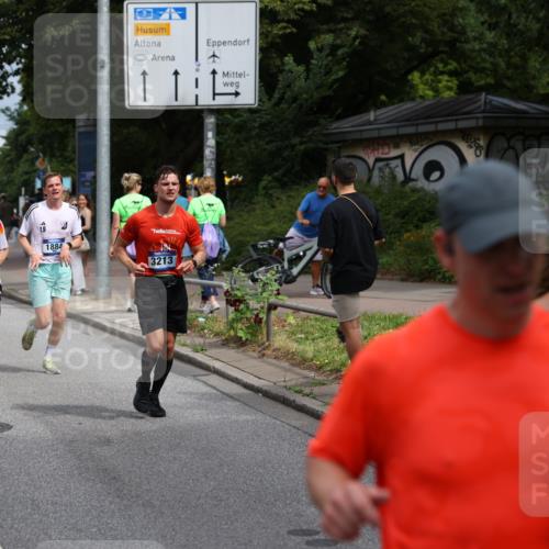 29.06.2025 - hella hamburg halbmarathon Yannick Fuchs http://msf.ph/oto/8179920 29.06.2025 10:42:47 20KM 1086, 1163, 1176, 1537, 1884, 1892, 1914, 2442, 3213, 4711, 5421, 6377, 6923, 7367, 8216, 8889, 8916, 9482, 9638, 9770, 10000, 11451, 11467, 12149, 12534, 12690, 12840, 14192, 14511, 14814, 14990, 15573, 15784, 15917, 15981, 16094, 16269, 17007, 17127, 17395, 17982, 18251, 18815, 18923, 19198 meine-sportfotos.de