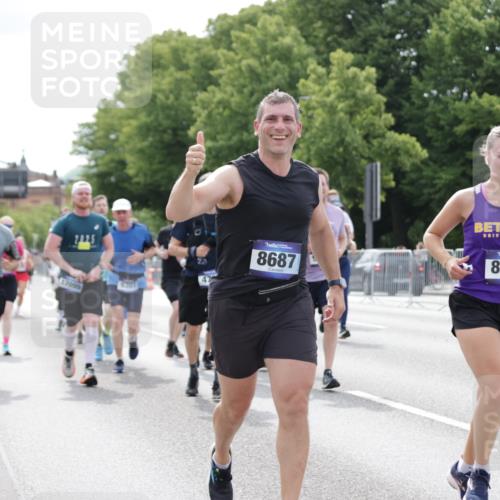 29.06.2025 - hella hamburg halbmarathon Jannik Wohlers http://msf.ph/oto/8180090 29.06.2025 10:22:48 Lombardsbrücke 1362, 2925, 4190, 4266, 4728, 4793, 6502, 6578, 6784, 6785, 6849, 7891, 8687, 8688, 8716, 8918, 8920, 9133, 9301, 9877, 9913, 10739, 11798, 12025, 12073, 12265, 13560, 14041, 14338, 14821, 16416, 16558, 17013, 17099, 17207, 17299, 17719 meine-sportfotos.de