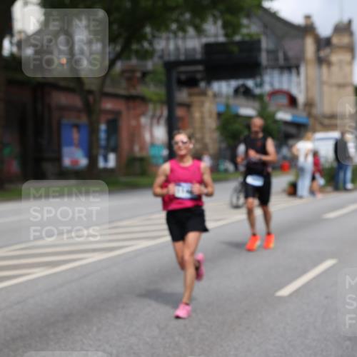 29.06.2025 - hella hamburg halbmarathon Yannick Fuchs http://msf.ph/oto/8180160 29.06.2025 10:42:50 20KM 1086, 1163, 1176, 1537, 1884, 1892, 2442, 3213, 4711, 5421, 6377, 6389, 6923, 8216, 8889, 8916, 9348, 9482, 9638, 9770, 10000, 11451, 11467, 12149, 12534, 12690, 12840, 13962, 14033, 14192, 14511, 14814, 14990, 15784, 15917, 15981, 16094, 16269, 17007, 17127, 17395, 17745, 17855, 17982, 18251, 18815, 18923, 19198 meine-sportfotos.de