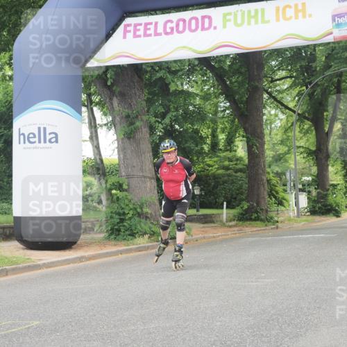 29.06.2025 - hella hamburg halbmarathon KatJ http://msf.ph/oto/8180172 29.06.2025 09:22:32 Zwischen KM18-KM19  meine-sportfotos.de