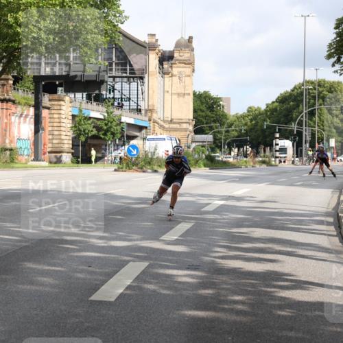 29.06.2025 - hella hamburg halbmarathon Yannick Fuchs http://msf.ph/oto/8180182 29.06.2025 09:07:27 20KM 7 meine-sportfotos.de