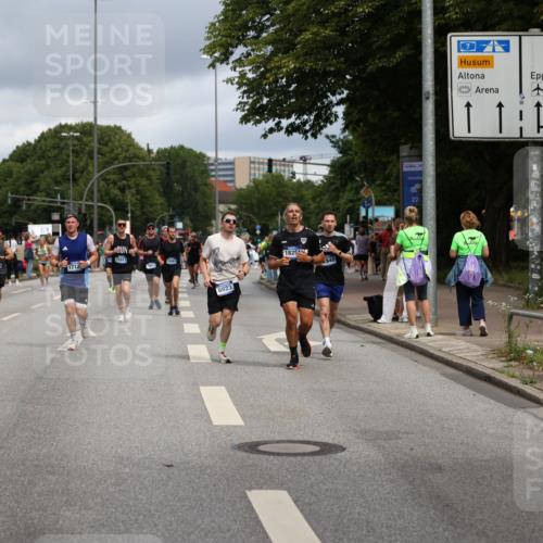 29.06.2025 - hella hamburg halbmarathon Yannick Fuchs http://msf.ph/oto/8180265 29.06.2025 10:42:52 20KM 1086, 1163, 1176, 1537, 1884, 1892, 2442, 3213, 3985, 4711, 5421, 6389, 6923, 8889, 8916, 9348, 9638, 9770, 10000, 11451, 11467, 12149, 12534, 12690, 12840, 13962, 14033, 14192, 14511, 14990, 15784, 15917, 15981, 16094, 16269, 17007, 17127, 17395, 17745, 17855, 17982, 18251, 18598, 18815, 18923 meine-sportfotos.de