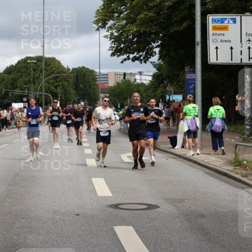 29.06.2025 - hella hamburg halbmarathon Yannick Fuchs http://msf.ph/oto/8180271 29.06.2025 10:42:52 20KM 1086, 1163, 1176, 1537, 1884, 1892, 2442, 3213, 3985, 4711, 5421, 6389, 6923, 8889, 8916, 9348, 9638, 9770, 10000, 11451, 11467, 12149, 12534, 12690, 12840, 13962, 14033, 14192, 14511, 14990, 15784, 15917, 15981, 16094, 16269, 17007, 17127, 17395, 17745, 17855, 17982, 18251, 18598, 18815, 18923 meine-sportfotos.de