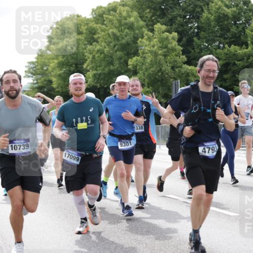 29.06.2025 - hella hamburg halbmarathon Jannik Wohlers http://msf.ph/oto/8180280 29.06.2025 10:22:50 Lombardsbrücke 1362, 2925, 4190, 4266, 4728, 4793, 6502, 6578, 6849, 7820, 7891, 8687, 8688, 8716, 8918, 8920, 9301, 9877, 10739, 11798, 12025, 12073, 12265, 13560, 14041, 14338, 14821, 16416, 16558, 17013, 17099, 17207, 17299, 17719 meine-sportfotos.de