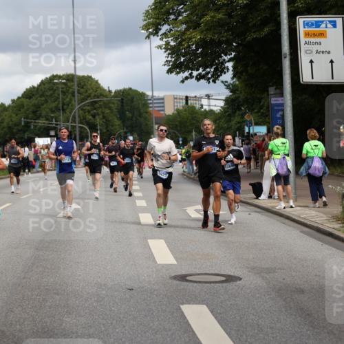 29.06.2025 - hella hamburg halbmarathon Yannick Fuchs http://msf.ph/oto/8180284 29.06.2025 10:42:52 20KM 1086, 1163, 1176, 1537, 1884, 1892, 2442, 3213, 3985, 4711, 5421, 6389, 6923, 8889, 8916, 9348, 9638, 9770, 10000, 11451, 11467, 12149, 12534, 12690, 12840, 13962, 14033, 14192, 14511, 14990, 15784, 15917, 15981, 16094, 16269, 17007, 17127, 17395, 17745, 17855, 17982, 18251, 18598, 18815, 18923 meine-sportfotos.de