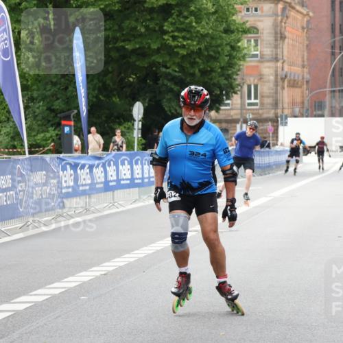 29.06.2025 - hella hamburg halbmarathon Strokosch-Dieckow http://msf.ph/oto/8180346 29.06.2025 09:21:38 Ziel 20302, 20352, 20548 meine-sportfotos.de
