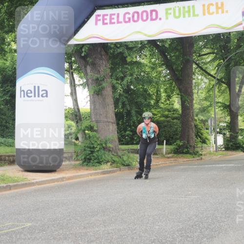 29.06.2025 - hella hamburg halbmarathon KatJ http://msf.ph/oto/8180572 29.06.2025 09:22:51 Zwischen KM18-KM19  meine-sportfotos.de