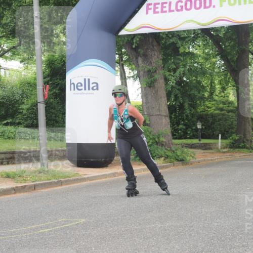 29.06.2025 - hella hamburg halbmarathon KatJ http://msf.ph/oto/8180701 29.06.2025 09:22:51 Zwischen KM18-KM19  meine-sportfotos.de