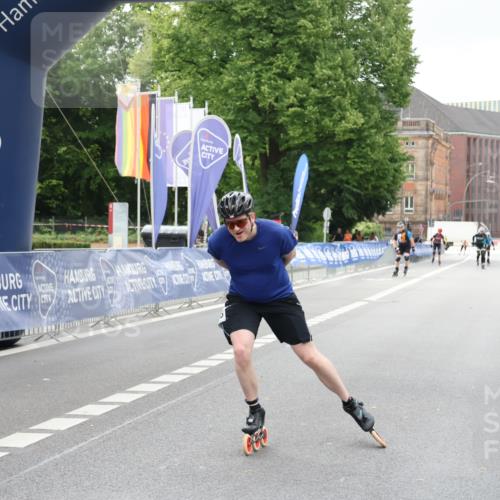 29.06.2025 - hella hamburg halbmarathon Strokosch-Dieckow http://msf.ph/oto/8180723 29.06.2025 09:21:44 Ziel 20068, 20070, 20352, 20548 meine-sportfotos.de