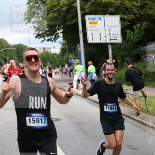 29.06.2025 - hella hamburg halbmarathon Yannick Fuchs http://msf.ph/oto/8180773 29.06.2025 10:42:59 20KM 1163, 1176, 1537, 1892, 2260, 3985, 4711, 4847, 4890, 5421, 6389, 6923, 8889, 9348, 9661, 9770, 10000, 11451, 12149, 12534, 12690, 12840, 13009, 13183, 13450, 13962, 14033, 14192, 14511, 14990, 15384, 15784, 15917, 15981, 16592, 17127, 17395, 17745, 17855, 17982, 18251, 18598, 18815, 18887 meine-sportfotos.de