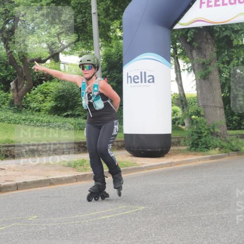29.06.2025 - hella hamburg halbmarathon KatJ http://msf.ph/oto/8180832 29.06.2025 09:22:52 Zwischen KM18-KM19  meine-sportfotos.de