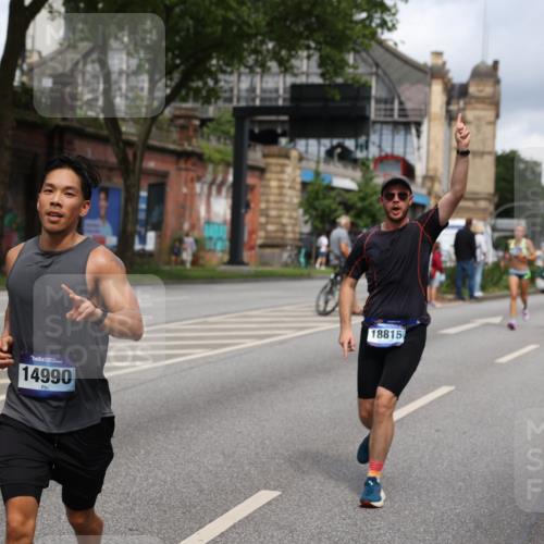 29.06.2025 - hella hamburg halbmarathon Yannick Fuchs http://msf.ph/oto/8180833 29.06.2025 10:42:59 20KM 1163, 1176, 1537, 1892, 2260, 3985, 4711, 4847, 4890, 5421, 6389, 6923, 8889, 9348, 9661, 9770, 10000, 11451, 12149, 12534, 12690, 12840, 13009, 13183, 13450, 13962, 14033, 14192, 14511, 14990, 15384, 15784, 15917, 15981, 16592, 17127, 17395, 17745, 17855, 17982, 18251, 18598, 18815, 18887 meine-sportfotos.de