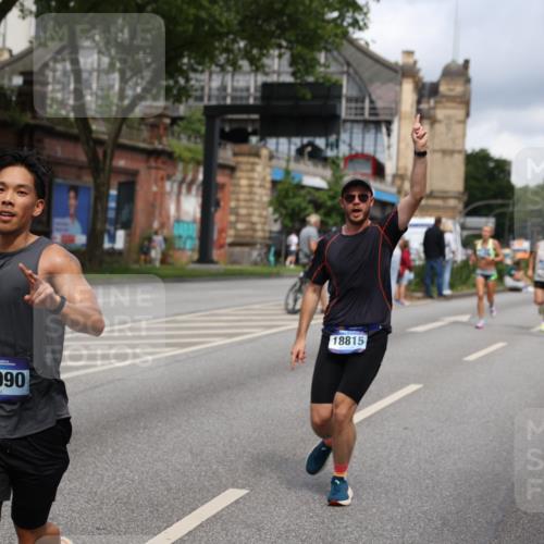 29.06.2025 - hella hamburg halbmarathon Yannick Fuchs http://msf.ph/oto/8180847 29.06.2025 10:42:59 20KM 1163, 1176, 1537, 1892, 2260, 3985, 4711, 4847, 4890, 5421, 6389, 6923, 8889, 9348, 9661, 9770, 10000, 11451, 12149, 12534, 12690, 12840, 13009, 13183, 13450, 13962, 14033, 14192, 14511, 14990, 15384, 15784, 15917, 15981, 16592, 17127, 17395, 17745, 17855, 17982, 18251, 18598, 18815, 18887 meine-sportfotos.de
