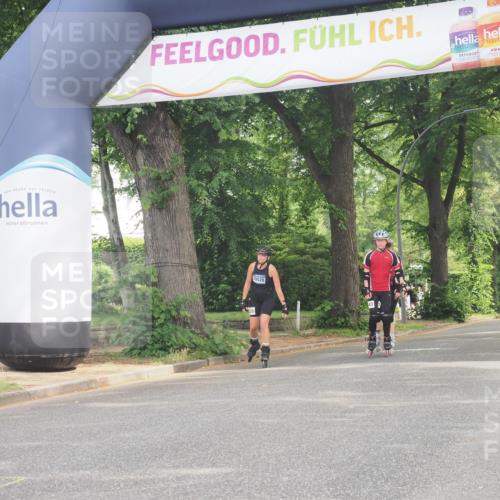 29.06.2025 - hella hamburg halbmarathon KatJ http://msf.ph/oto/8180913 29.06.2025 09:22:58 Zwischen KM18-KM19  meine-sportfotos.de