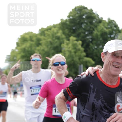 29.06.2025 - hella hamburg halbmarathon Jannik Wohlers http://msf.ph/oto/8180967 29.06.2025 10:22:54 Lombardsbrücke 1362, 2925, 4728, 4793, 6502, 6849, 7820, 8687, 8688, 8716, 8918, 8920, 9301, 9877, 10739, 11798, 11879, 12073, 12874, 14265, 14338, 14510, 14512, 14821, 16416, 16558, 17013, 17099, 17207, 17299, 17719, 18089, 18332 meine-sportfotos.de