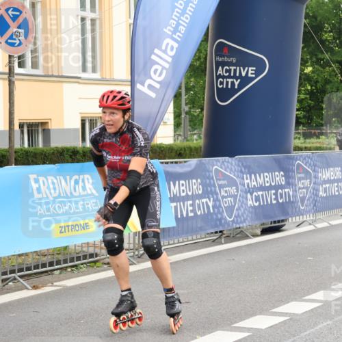 29.06.2025 - hella hamburg halbmarathon Strokosch-Dieckow http://msf.ph/oto/8181055 29.06.2025 09:21:55 Ziel 20067, 20068, 20070 meine-sportfotos.de