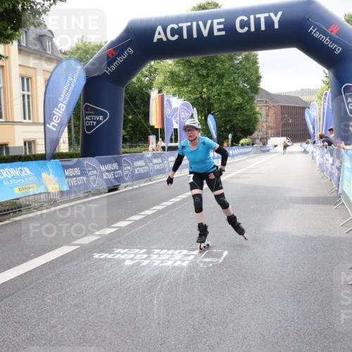 29.06.2025 - hella hamburg halbmarathon Strokosch-Dieckow http://msf.ph/oto/8181131 29.06.2025 09:21:58 Ziel 20067, 20276 meine-sportfotos.de