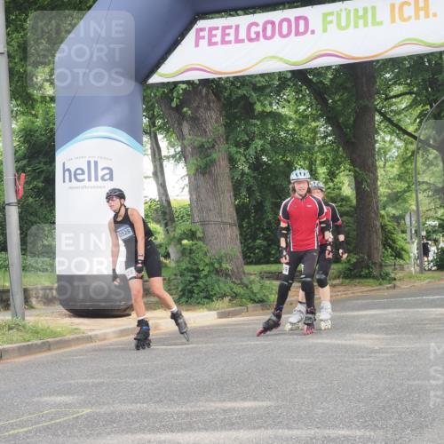 29.06.2025 - hella hamburg halbmarathon KatJ http://msf.ph/oto/8181189 29.06.2025 09:23:00 Zwischen KM18-KM19  meine-sportfotos.de