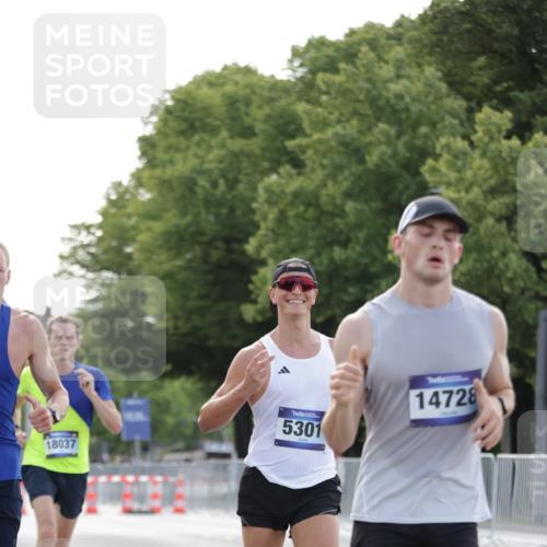 29.06.2025 - hella hamburg halbmarathon Jannik Wohlers http://msf.ph/oto/8181302 29.06.2025 09:42:40 Lombardsbrücke 4338, 5301, 9097, 9385, 11994, 12341, 12529, 12992, 13346, 14728, 18037 meine-sportfotos.de