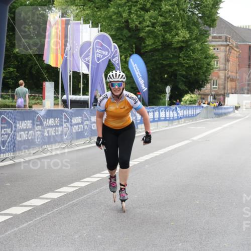 29.06.2025 - hella hamburg halbmarathon Strokosch-Dieckow http://msf.ph/oto/8181312 29.06.2025 09:22:08 Ziel 20276 meine-sportfotos.de