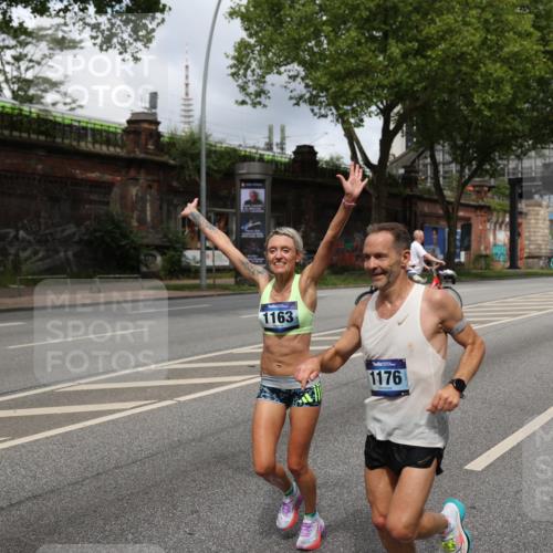 29.06.2025 - hella hamburg halbmarathon Yannick Fuchs http://msf.ph/oto/8181348 29.06.2025 10:43:05 20KM 1163, 1176, 1452, 1892, 2260, 3985, 4183, 4185, 4847, 4890, 5421, 6389, 8302, 8889, 9348, 9661, 9770, 10053, 10859, 10860, 11451, 11679, 12533, 12534, 12690, 13009, 13183, 13269, 13450, 13962, 14033, 14192, 14511, 15384, 15784, 15857, 15894, 15981, 16369, 16592, 17395, 17632, 17745, 17855, 17982, 18598, 18815, 18873, 18887 meine-sportfotos.de