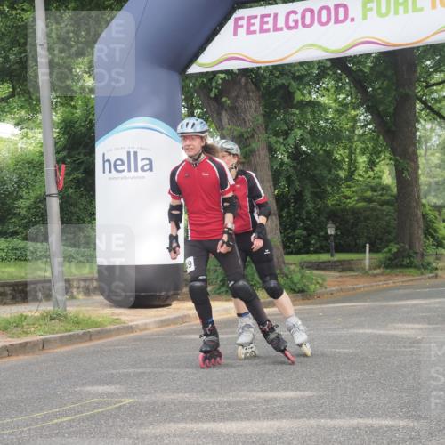 29.06.2025 - hella hamburg halbmarathon KatJ http://msf.ph/oto/8181360 29.06.2025 09:23:00 Zwischen KM18-KM19  meine-sportfotos.de
