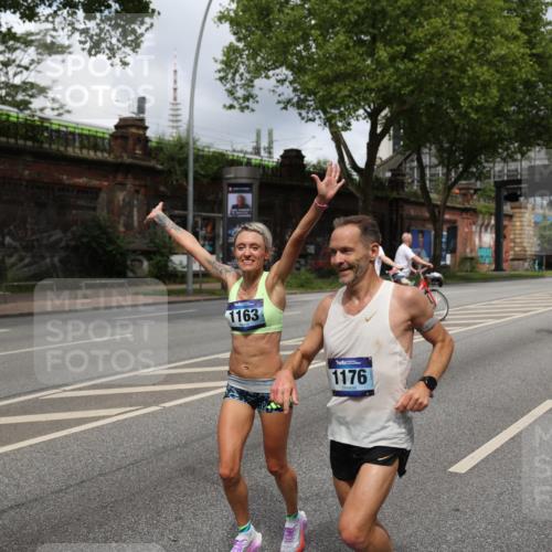 29.06.2025 - hella hamburg halbmarathon Yannick Fuchs http://msf.ph/oto/8181363 29.06.2025 10:43:06 20KM 1163, 1176, 1452, 1892, 2260, 3985, 4183, 4185, 4847, 4890, 5421, 5705, 6389, 8302, 8889, 9348, 9661, 9770, 10053, 10859, 10860, 11451, 11579, 11679, 11779, 12533, 12534, 12690, 13009, 13183, 13269, 13450, 13962, 14033, 14511, 15384, 15784, 15857, 15894, 16369, 16592, 17173, 17395, 17632, 17745, 17855, 17982, 18598, 18815, 18873, 18887 meine-sportfotos.de