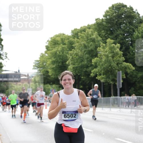 29.06.2025 - hella hamburg halbmarathon Jannik Wohlers http://msf.ph/oto/8181414 29.06.2025 10:22:56 Lombardsbrücke 1362, 2925, 4728, 4793, 6502, 6849, 7820, 8687, 8688, 8716, 8918, 8920, 9301, 9877, 10739, 11798, 11879, 12073, 12874, 14265, 14338, 14510, 14512, 14821, 16416, 16558, 17013, 17099, 17207, 17299, 17719, 18089, 18332 meine-sportfotos.de