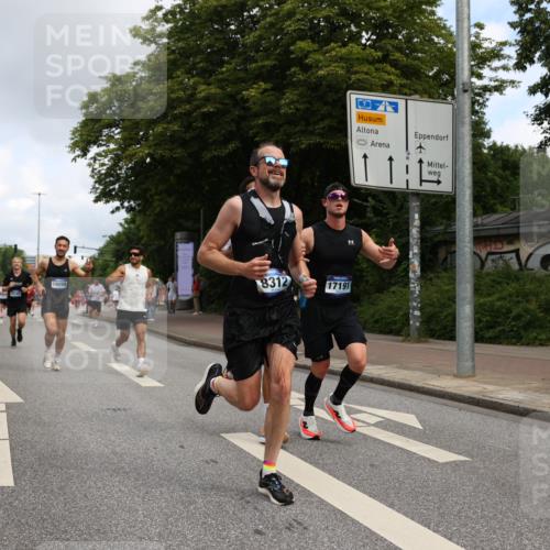 29.06.2025 - hella hamburg halbmarathon Yannick Fuchs http://msf.ph/oto/8181554 29.06.2025 10:28:45 20KM 1396, 1743, 2228, 2243, 2879, 5193, 6305, 7901, 8312, 9345, 9376, 10865, 11019, 11227, 12595, 13066, 13493, 13494, 13618, 13771, 14289, 14310, 14448, 14549, 14784, 15500, 15887, 16148, 16243, 16724, 17191, 17489, 17751, 17877, 18099, 18906 meine-sportfotos.de