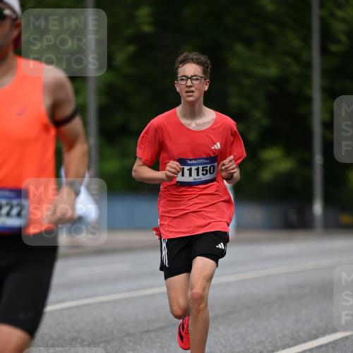 29.06.2025 - hella hamburg halbmarathon Dr. Thomas Lammeyer http://msf.ph/oto/8181672 29.06.2025 09:47:18 Kennedybrücke 1122, 1953, 3189, 3379, 5308, 5344, 7231, 7793, 8975, 9079, 10106, 10173, 11150 meine-sportfotos.de