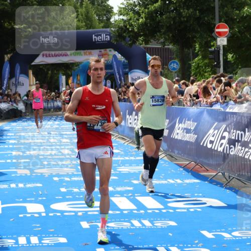 29.06.2025 - hella hamburg halbmarathon Zöllner http://msf.ph/oto/8181765 29.06.2025 10:32:15 Ziel 1894, 7272, 15826, 16736 meine-sportfotos.de