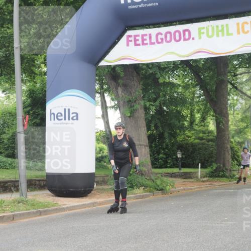 29.06.2025 - hella hamburg halbmarathon KatJ http://msf.ph/oto/8181814 29.06.2025 09:23:34 Zwischen KM18-KM19  meine-sportfotos.de
