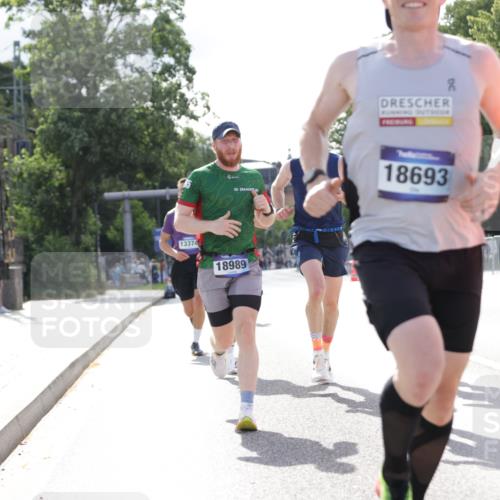 29.06.2025 - hella hamburg halbmarathon Jannik Wohlers http://msf.ph/oto/8181852 29.06.2025 09:42:49 Lombardsbrücke 1271, 4338, 5301, 9097, 9385, 9565, 9767, 10867, 11994, 12341, 13374, 14728, 14757, 15483, 15671, 18037, 18328, 18693, 18695, 18989 meine-sportfotos.de
