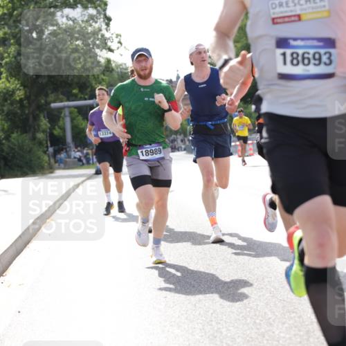 29.06.2025 - hella hamburg halbmarathon Jannik Wohlers http://msf.ph/oto/8181886 29.06.2025 09:42:49 Lombardsbrücke 1271, 4338, 5301, 9097, 9385, 9565, 9767, 10867, 11994, 12341, 13374, 14728, 14757, 15483, 15671, 18037, 18328, 18693, 18695, 18989 meine-sportfotos.de