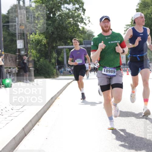 29.06.2025 - hella hamburg halbmarathon Jannik Wohlers http://msf.ph/oto/8181901 29.06.2025 09:42:50 Lombardsbrücke 1271, 4338, 5301, 6090, 9097, 9385, 9565, 9767, 10867, 11994, 12341, 13374, 14728, 14757, 15483, 15671, 18037, 18328, 18693, 18695, 18989 meine-sportfotos.de