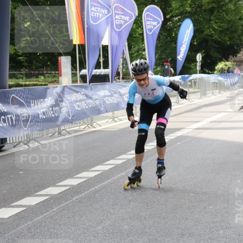 29.06.2025 - hella hamburg halbmarathon Strokosch-Dieckow http://msf.ph/oto/8181905 29.06.2025 09:23:18 Ziel 20395, 20429 meine-sportfotos.de