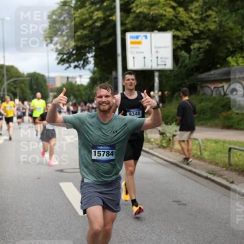 29.06.2025 - hella hamburg halbmarathon Yannick Fuchs http://msf.ph/oto/8181944 29.06.2025 10:43:10 20KM 1094, 1163, 1176, 1381, 1452, 1892, 2260, 3985, 4183, 4185, 4847, 4890, 5705, 6389, 7067, 8302, 8821, 8889, 9213, 9348, 9649, 9661, 9770, 10053, 10184, 10859, 10860, 11451, 11579, 11679, 11779, 12094, 12421, 12533, 12534, 12690, 13009, 13183, 13269, 13450, 13962, 14033, 14511, 15384, 15784, 15857, 15894, 16369, 16592, 16627, 17173, 17395, 17632, 17745, 17855, 17982, 18598, 18873, 18887 meine-sportfotos.de