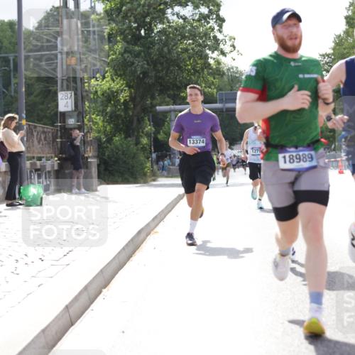 29.06.2025 - hella hamburg halbmarathon Jannik Wohlers http://msf.ph/oto/8181947 29.06.2025 09:42:50 Lombardsbrücke 1271, 4338, 5301, 6090, 9097, 9385, 9565, 9767, 10867, 11994, 12341, 13374, 14728, 14757, 15483, 15671, 18037, 18328, 18693, 18695, 18989 meine-sportfotos.de